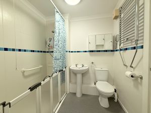 Photo 10- click for photo gallery